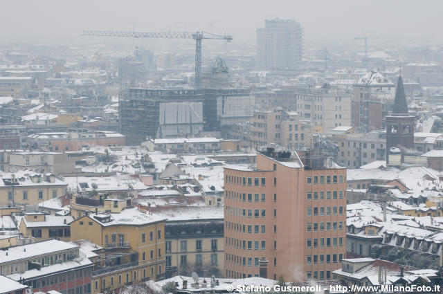  Largo Treves sotto la neve - click to next image