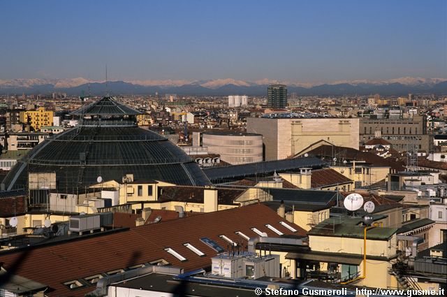  Cupola Galleria e Scala - click to next image