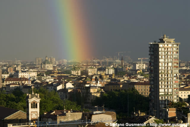  Via Revere 2 e arcobaleno - click to next image