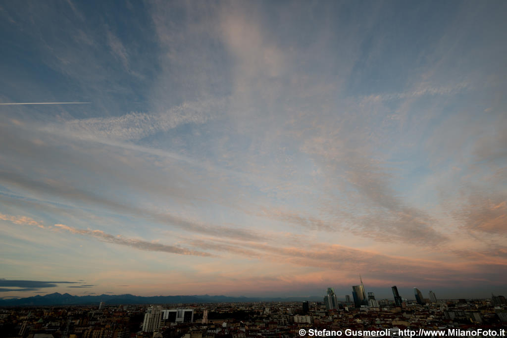  Skyline al tramonto - click to next image