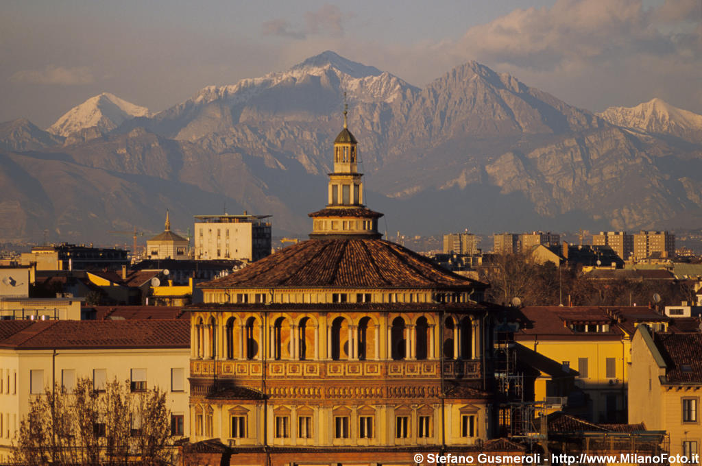  Tiburio S.Maria delle Grazie e Grigne - click to next image