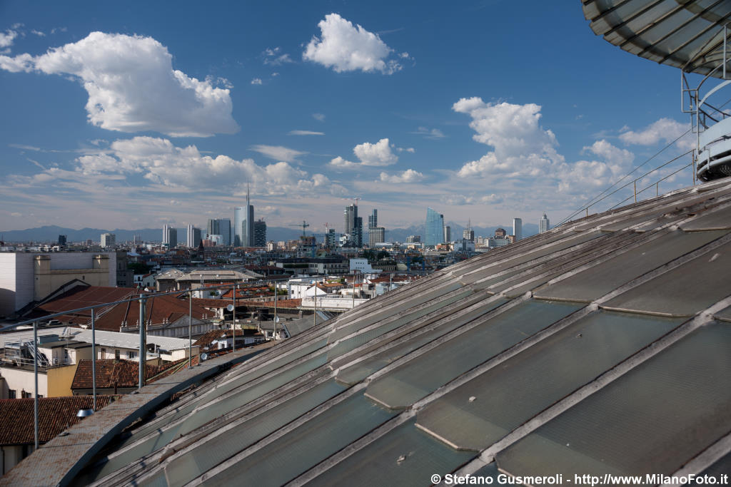  Skyline dalla cupola - click to next image