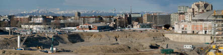 20100315_165107_P Panoramica sul grande scavo a centro cantiere in CityLife